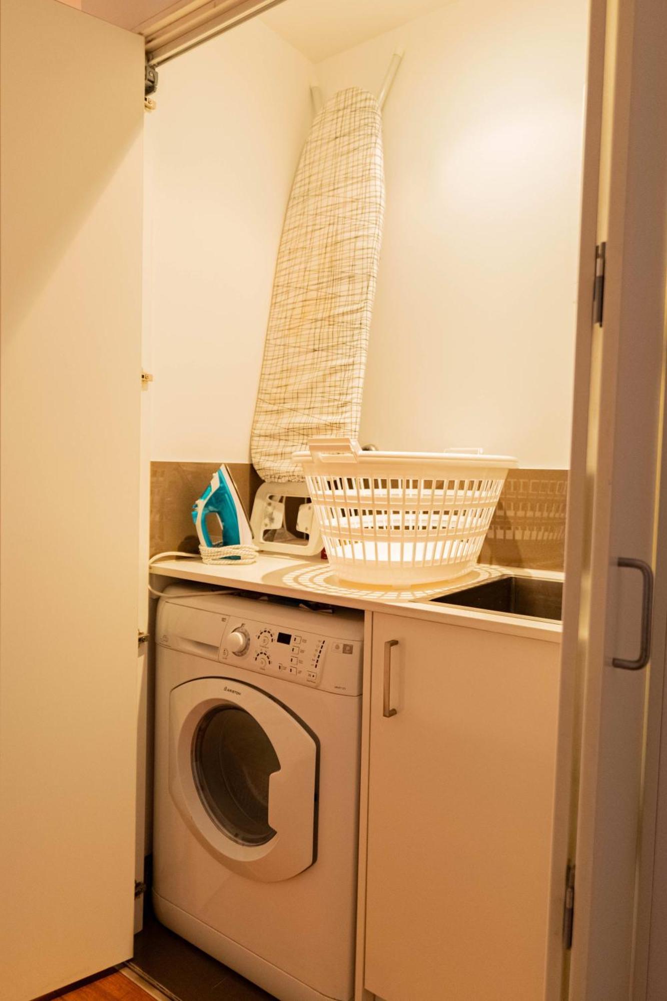 Large Executive 3 Bedroom Yarralumla المظهر الخارجي الصورة