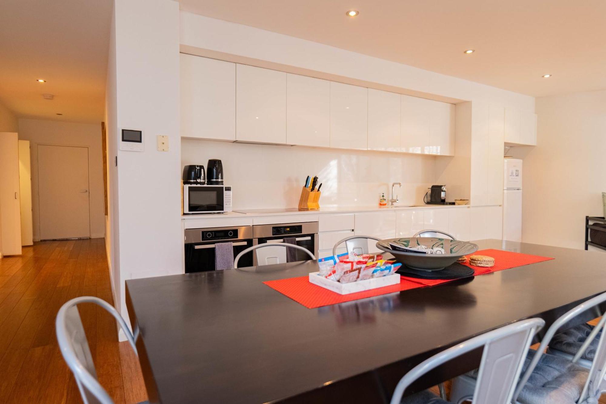 Large Executive 3 Bedroom Yarralumla المظهر الخارجي الصورة