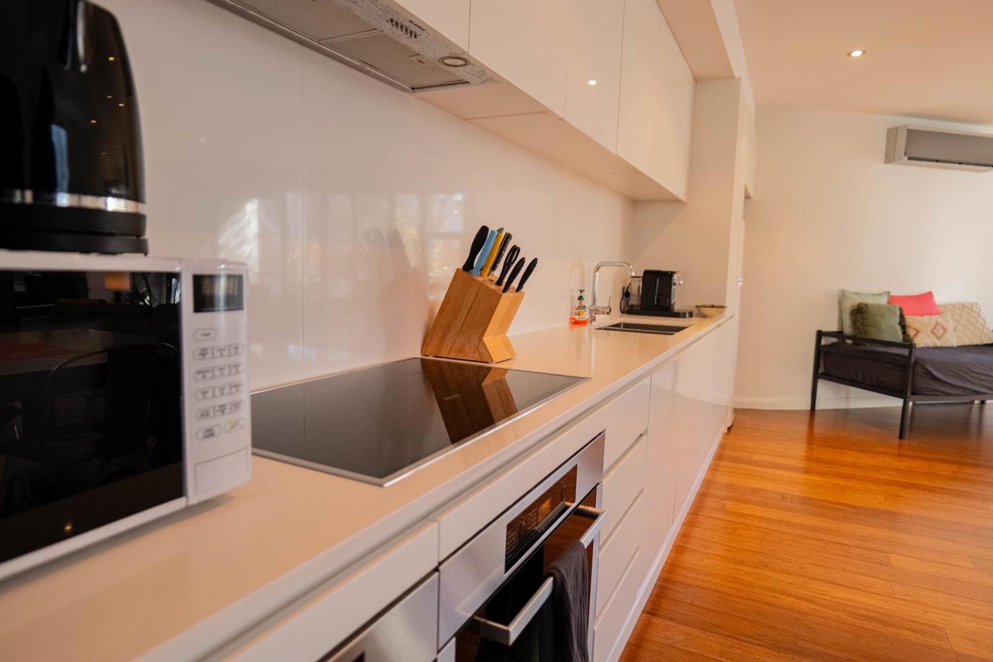 Large Executive 3 Bedroom Yarralumla المظهر الخارجي الصورة